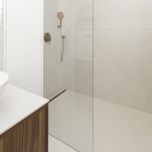 microcement-in-the-shower-3 microcement-in-the-shower-3