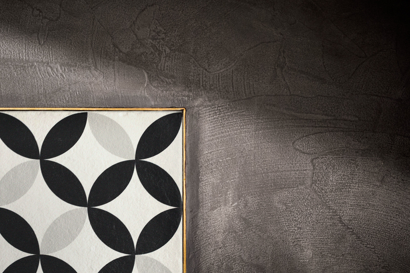 An elegant black bathroom with Festfloor microcement [ photos ]